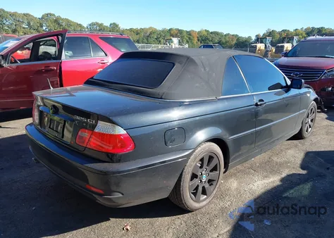 2005 BMW 325Ci z USA, uszkodzony, nr VIN WBABW33425PX83373